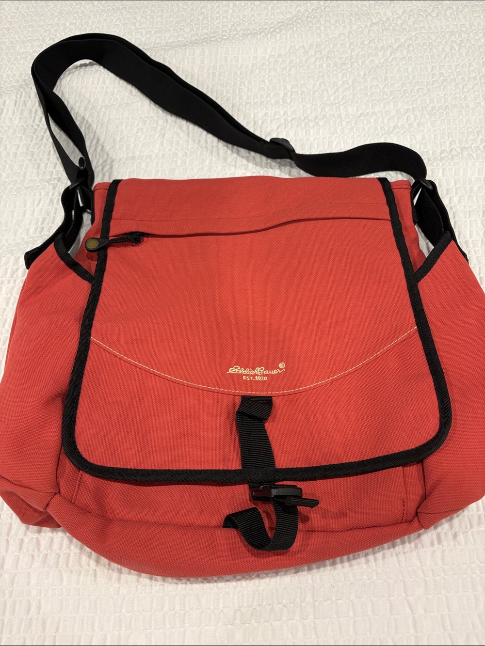 Eddie Bauer Coral Canvas Messenger Bag
Unisex